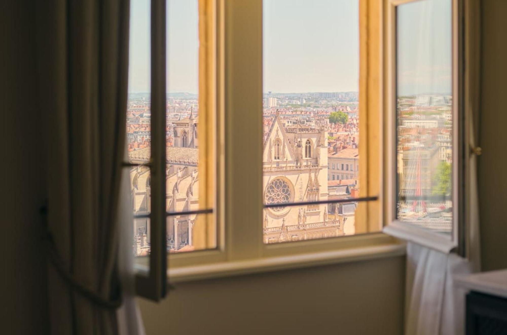 Suite Junior Vue Vieux-Lyon